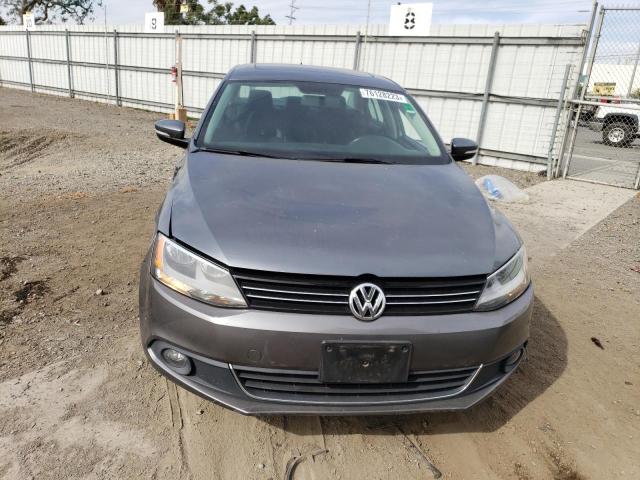 Photo 4 VIN: 3VWLZ7AJXBM038657 - VOLKSWAGEN JETTA 