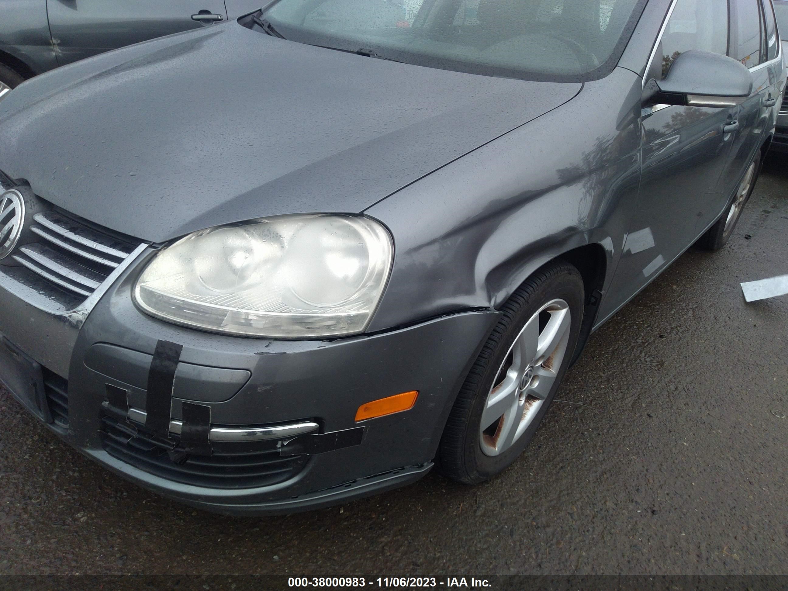 Photo 5 VIN: 3VWML71K69M318715 - VOLKSWAGEN JETTA 