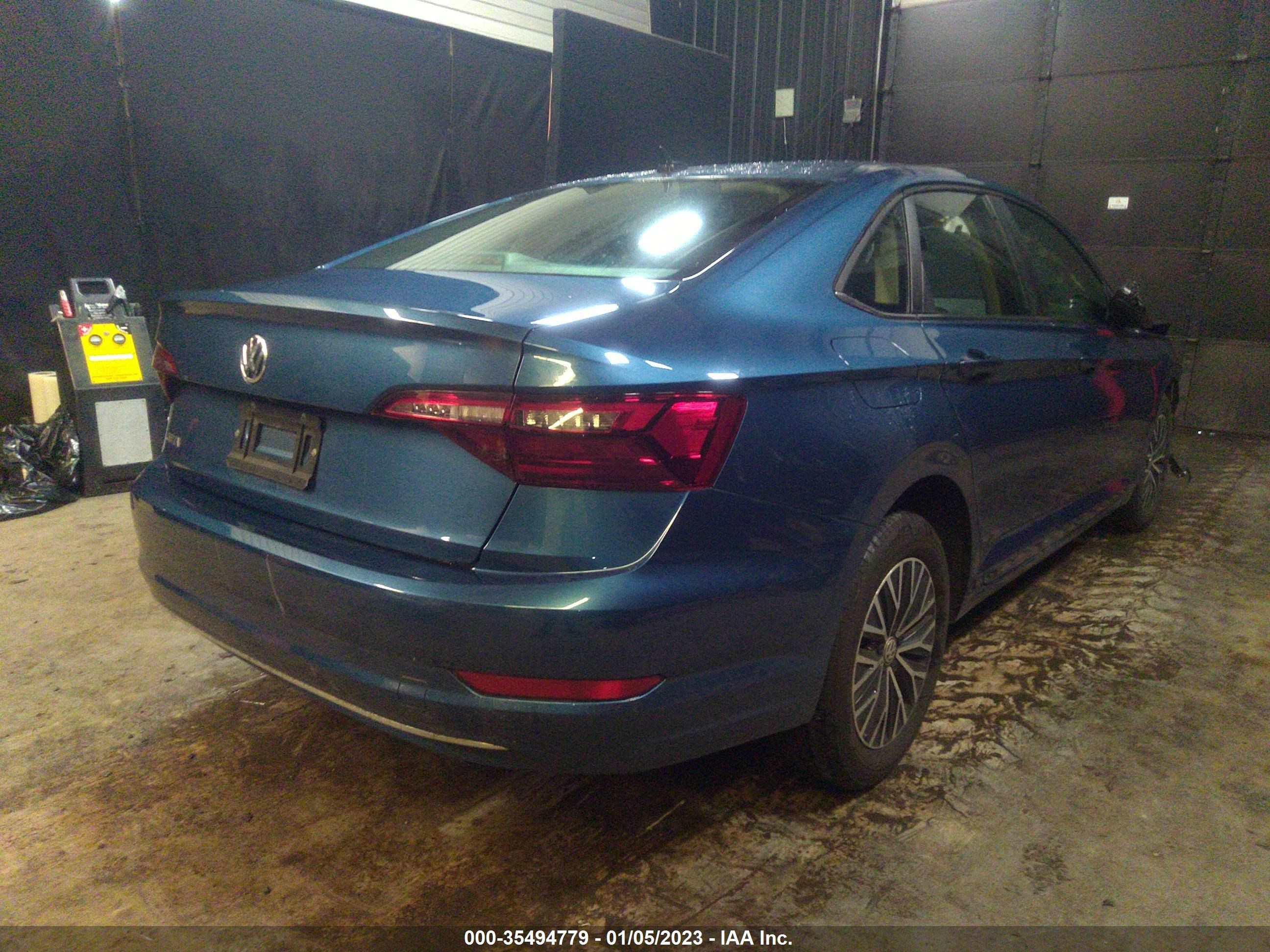 Photo 3 VIN: 3VWN57BU3MM018587 - VOLKSWAGEN JETTA 