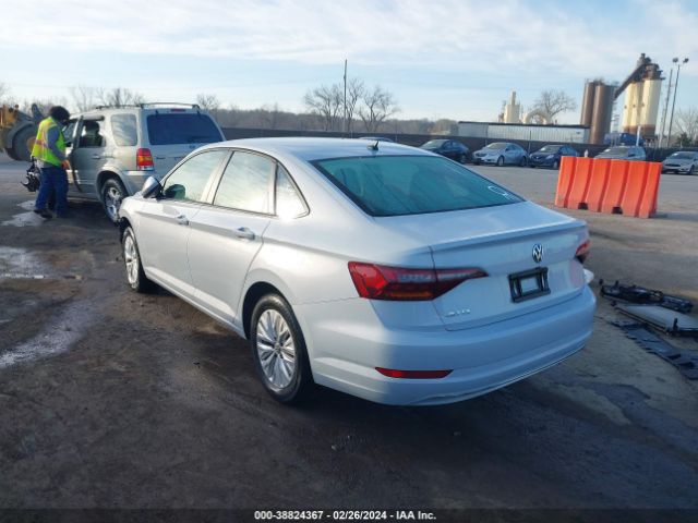 Photo 2 VIN: 3VWN57BU9KM011088 - VOLKSWAGEN JETTA 