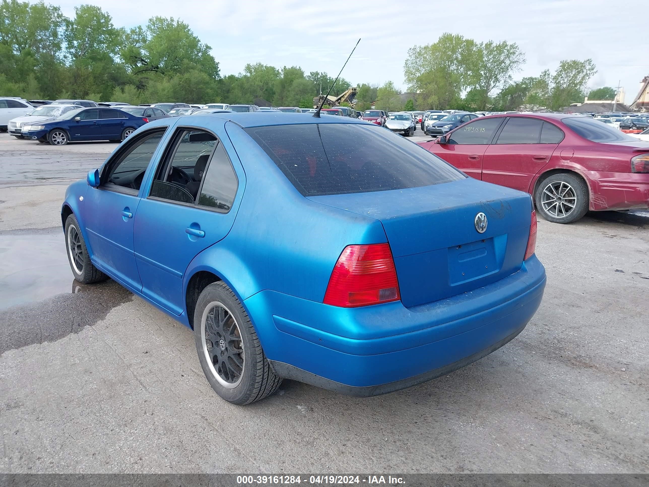 Photo 2 VIN: 3VWPD69M01M206006 - VOLKSWAGEN JETTA 