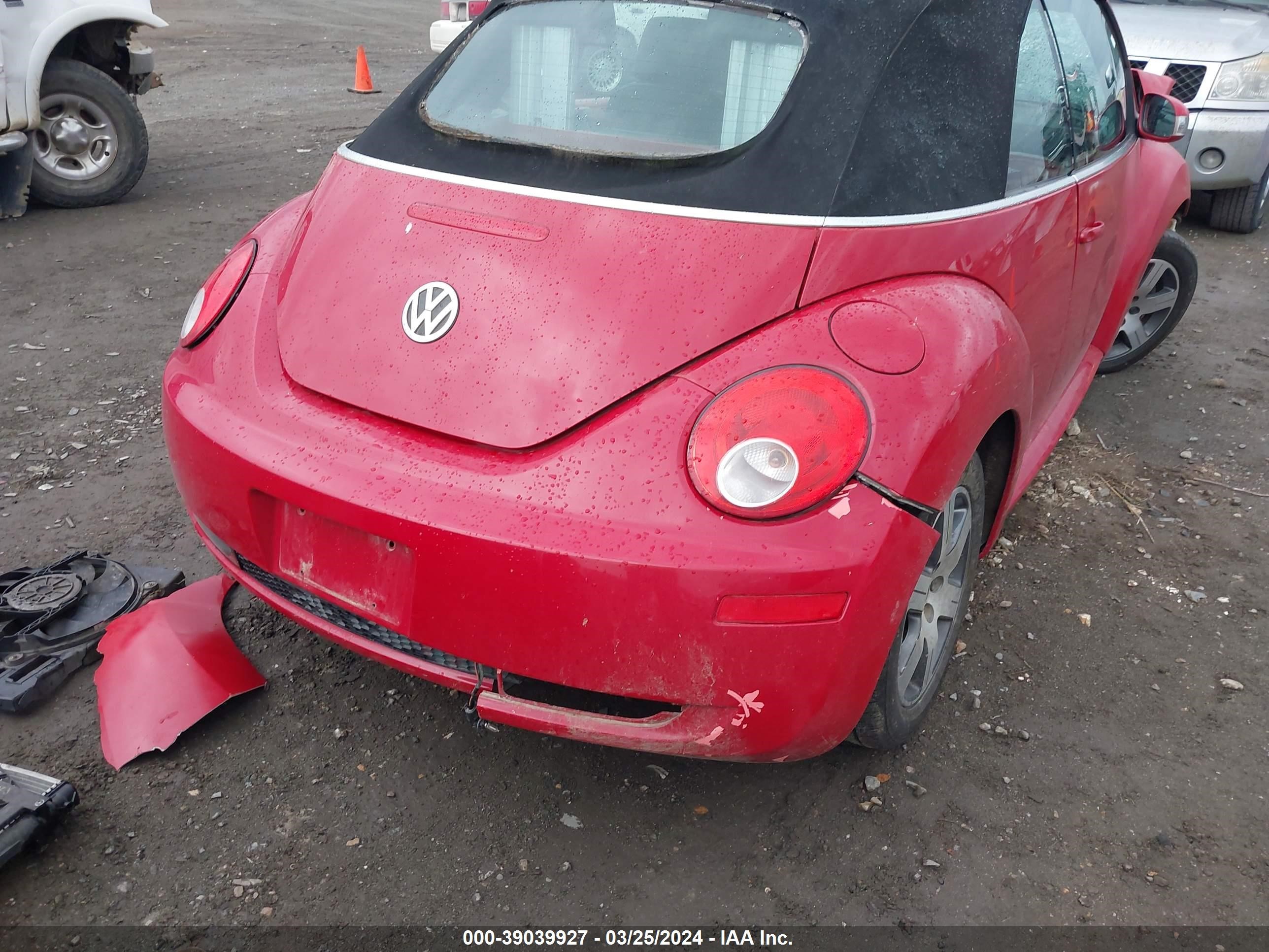 Photo 14 VIN: 3VWPF31Y66M306626 - VOLKSWAGEN BEETLE 