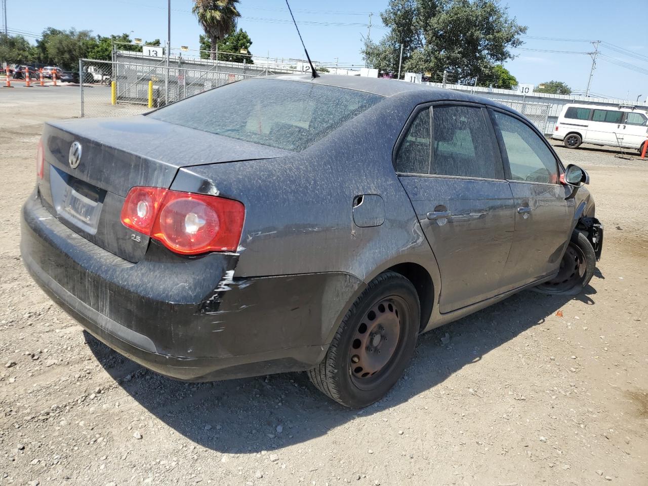 Photo 2 VIN: 3VWPF71K07M080054 - VOLKSWAGEN JETTA 