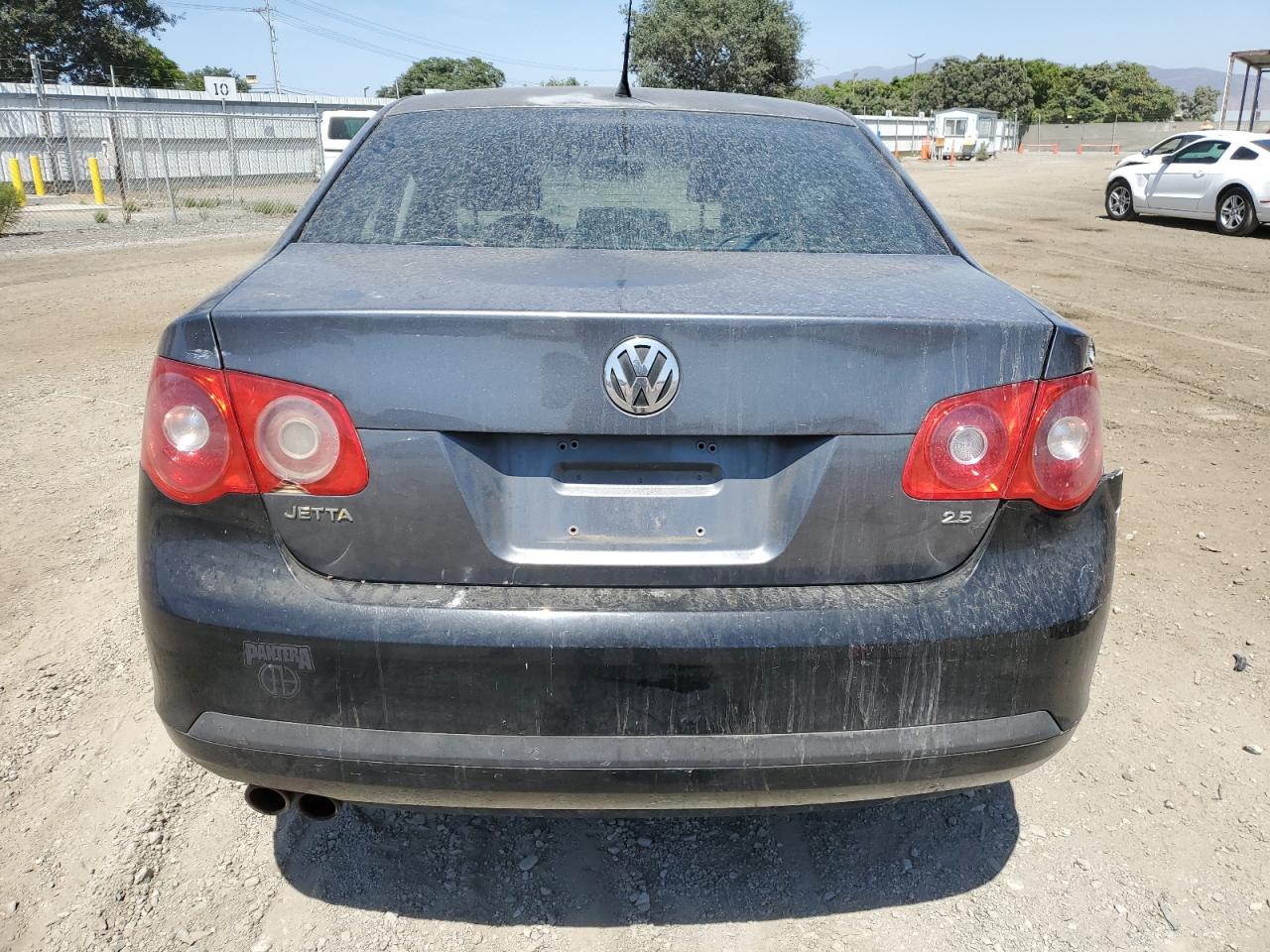 Photo 5 VIN: 3VWPF71K07M080054 - VOLKSWAGEN JETTA 