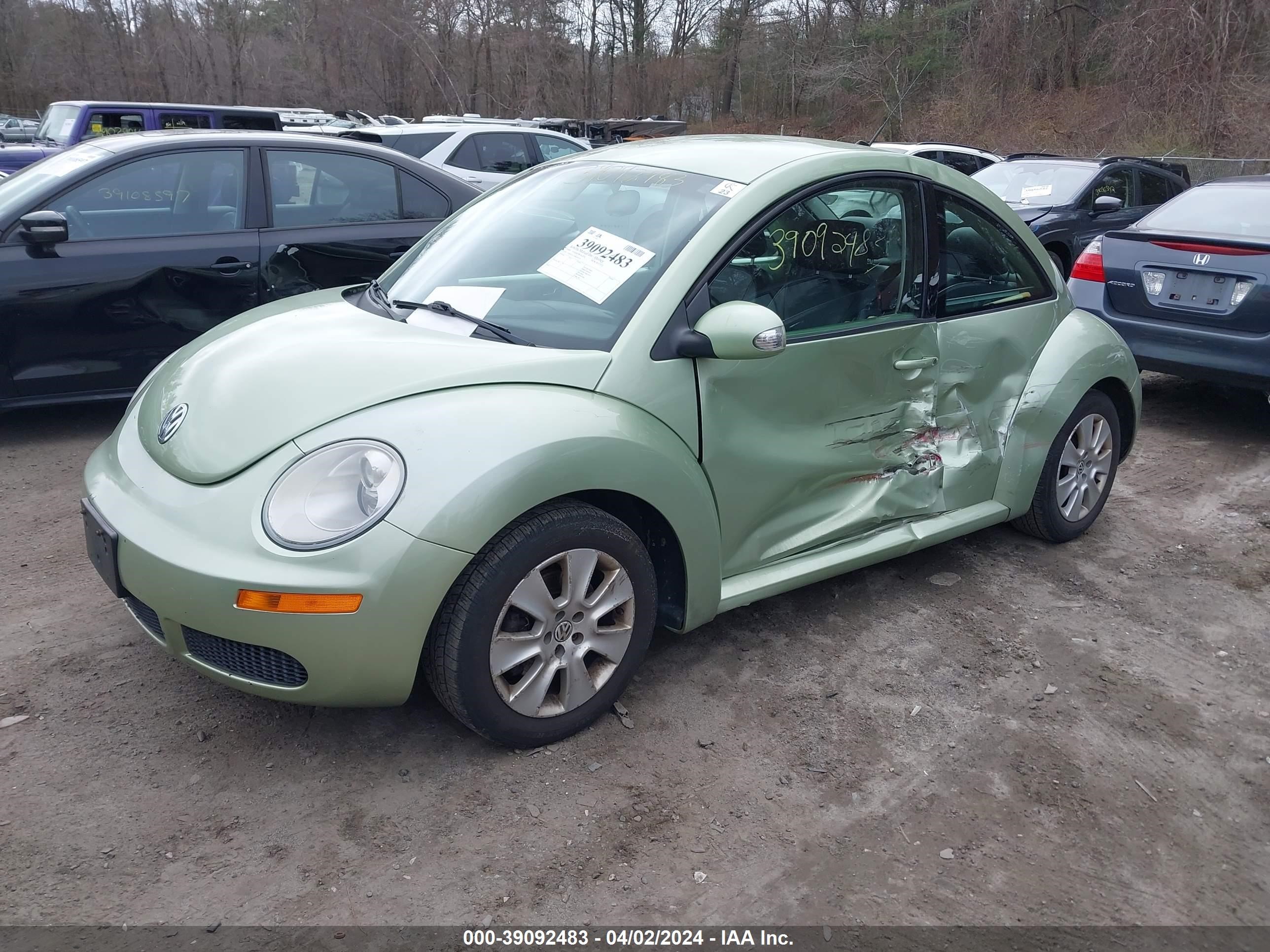 Photo 1 VIN: 3VWPG31C19M504519 - VOLKSWAGEN BEETLE 