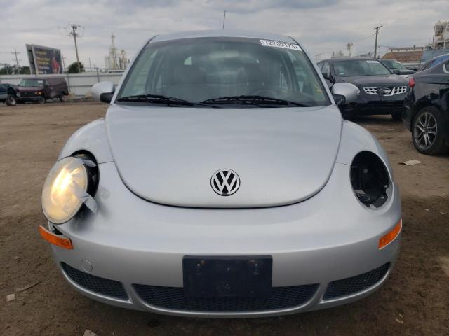 Photo 4 VIN: 3VWPG31C48M512323 - VOLKSWAGEN NEW BEETLE 