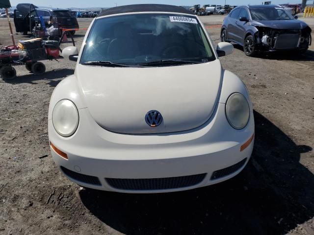 Photo 4 VIN: 3VWPG31Y98M409894 - VOLKSWAGEN BEETLE 