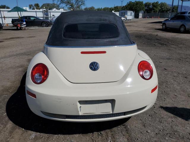 Photo 5 VIN: 3VWPG31Y98M409894 - VOLKSWAGEN BEETLE 