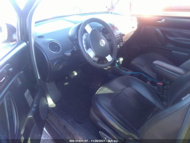 Photo 4 VIN: 3VWPG3AG0AM013799 - VOLKSWAGEN NEW BEETLE COUPE 