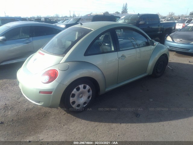 Photo 3 VIN: 3VWPG3AG2AM011472 - VOLKSWAGEN NEW BEETLE COUPE 