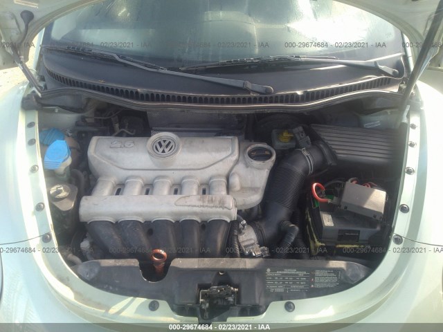 Photo 9 VIN: 3VWPG3AG2AM011472 - VOLKSWAGEN NEW BEETLE COUPE 