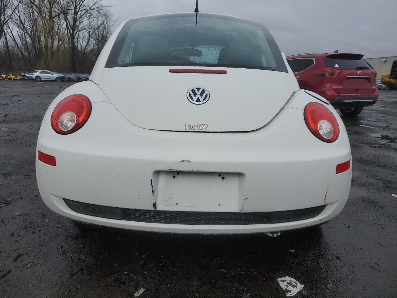 Photo 5 VIN: 3VWPG3AG2AM014159 - VOLKSWAGEN BEETLE 