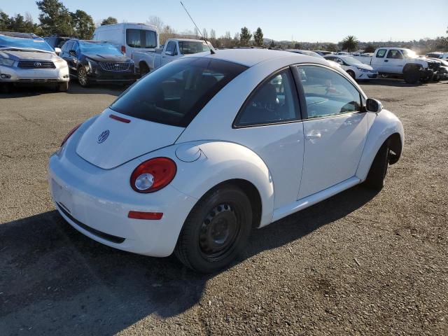 Photo 2 VIN: 3VWPG3AG5AM016598 - VOLKSWAGEN NEW BEETLE 