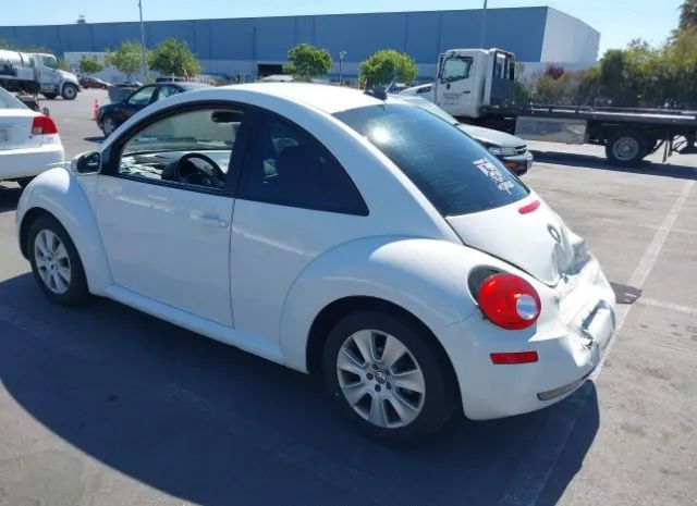 Photo 2 VIN: 3VWPG3AG6AM012611 - VOLKSWAGEN NEW BEETLE COUPE 