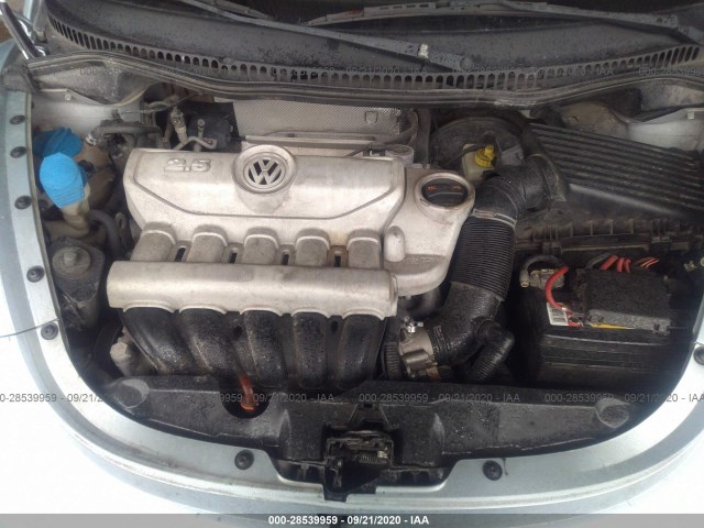 Photo 9 VIN: 3VWPG3AG6AM014357 - VOLKSWAGEN NEW BEETLE COUPE 