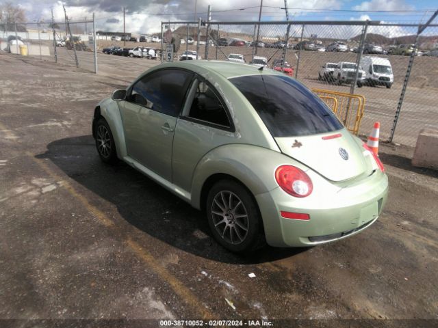 Photo 2 VIN: 3VWPG3AG8AM011475 - VOLKSWAGEN NEW BEETLE 