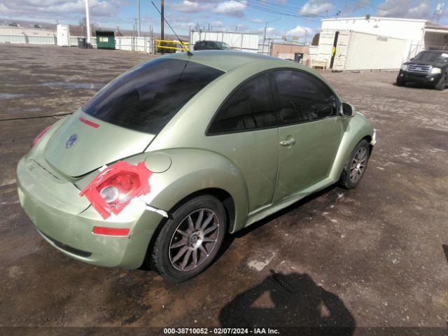 Photo 3 VIN: 3VWPG3AG8AM011475 - VOLKSWAGEN NEW BEETLE 