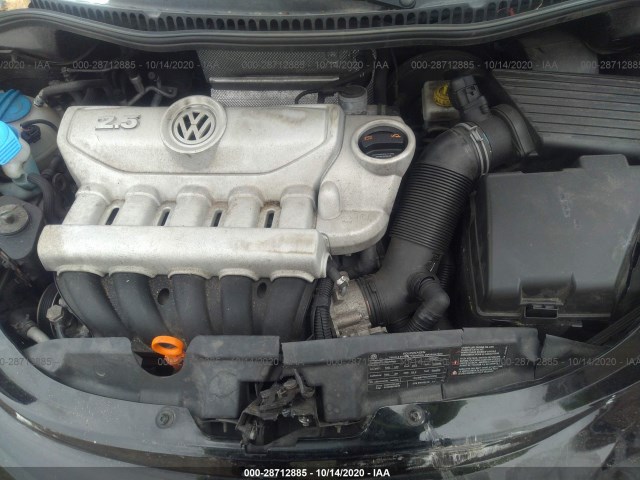 Photo 9 VIN: 3VWPG3AG8AM035727 - VOLKSWAGEN NEW BEETLE COUPE 