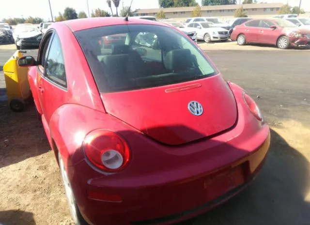 Photo 2 VIN: 3VWPG3AGXAM013860 - VOLKSWAGEN NEW BEETLE COUPE 