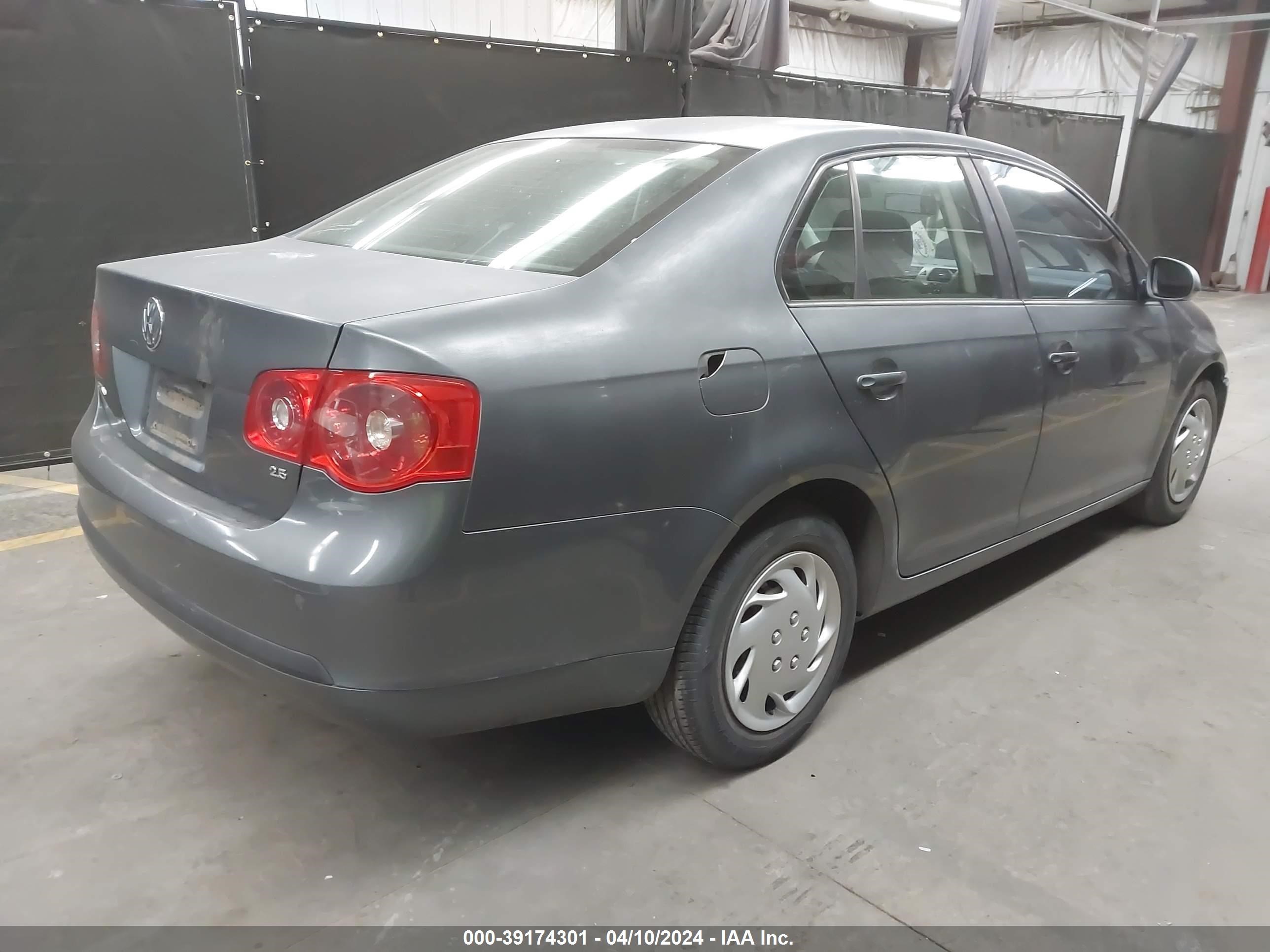 Photo 3 VIN: 3VWPG71K25M623916 - VOLKSWAGEN JETTA 