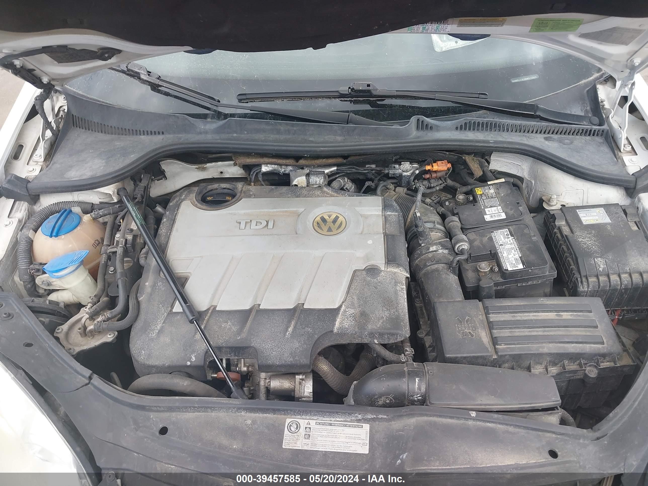 Photo 9 VIN: 3VWPL71K39M313906 - VOLKSWAGEN JETTA 