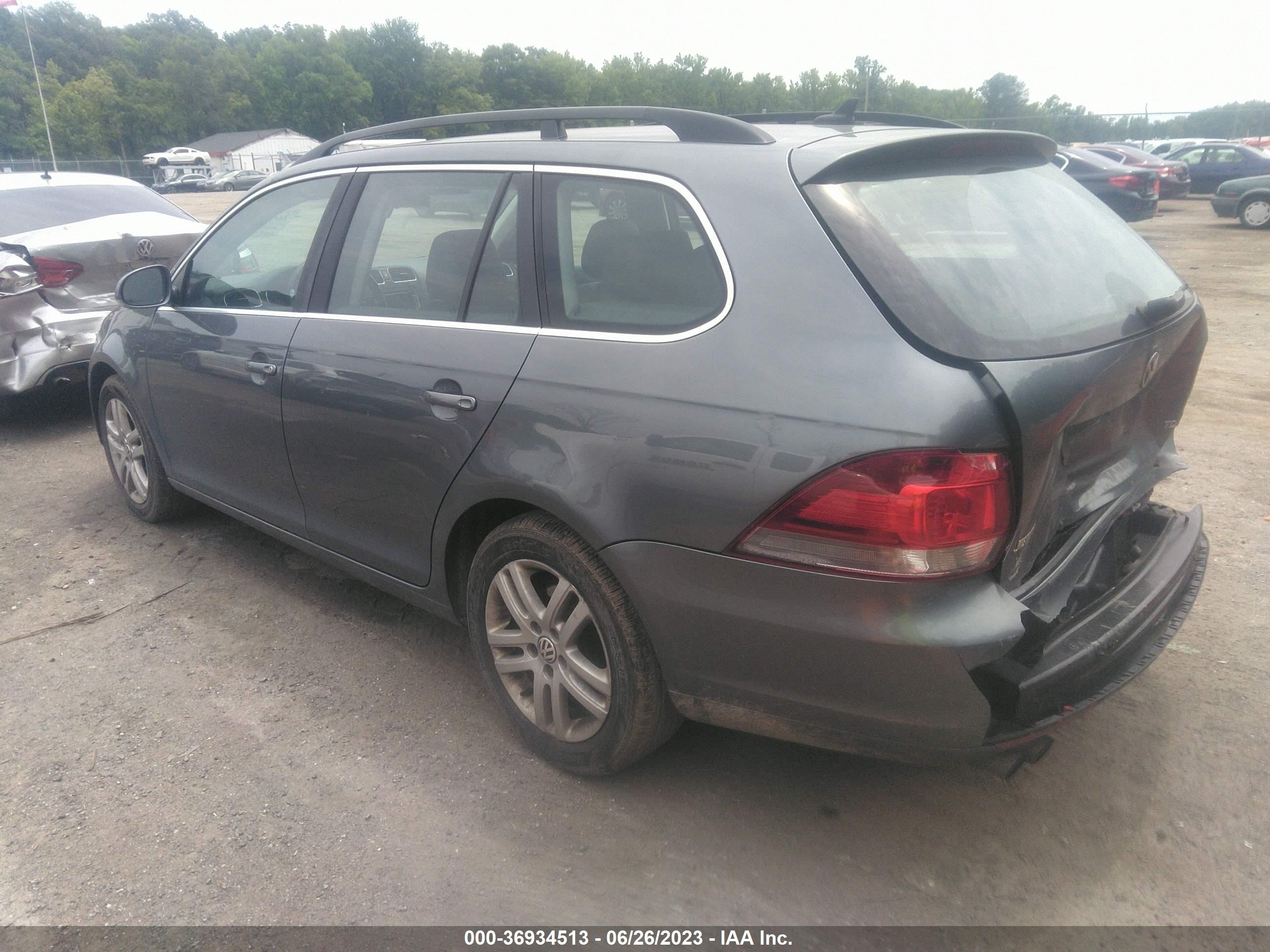 Photo 2 VIN: 3VWPL7AJ0DM611569 - VOLKSWAGEN JETTA 