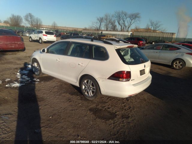 Photo 2 VIN: 3VWPL7AJ0EM608480 - VOLKSWAGEN JETTA SPORTWAGEN 