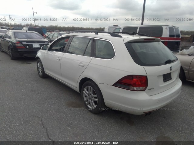 Photo 2 VIN: 3VWPL7AJ2BM640164 - VOLKSWAGEN JETTA SPORTWAGEN 