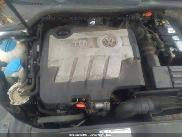 Photo 9 VIN: 3VWPL7AJ2CM709520 - VOLKSWAGEN JETTA SPORTWAGEN 