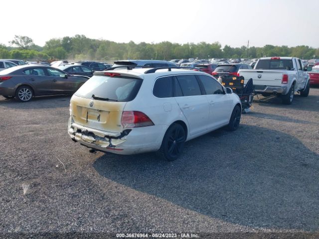 Photo 3 VIN: 3VWPL7AJ2DM601724 - VOLKSWAGEN JETTA SPORTWAGEN 