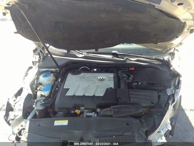 Photo 9 VIN: 3VWPL7AJ2EM611171 - VOLKSWAGEN JETTA SPORTWAGEN 