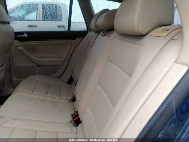 Photo 7 VIN: 3VWPL7AJ3BM654395 - VOLKSWAGEN JETTA SPORTWAGEN 