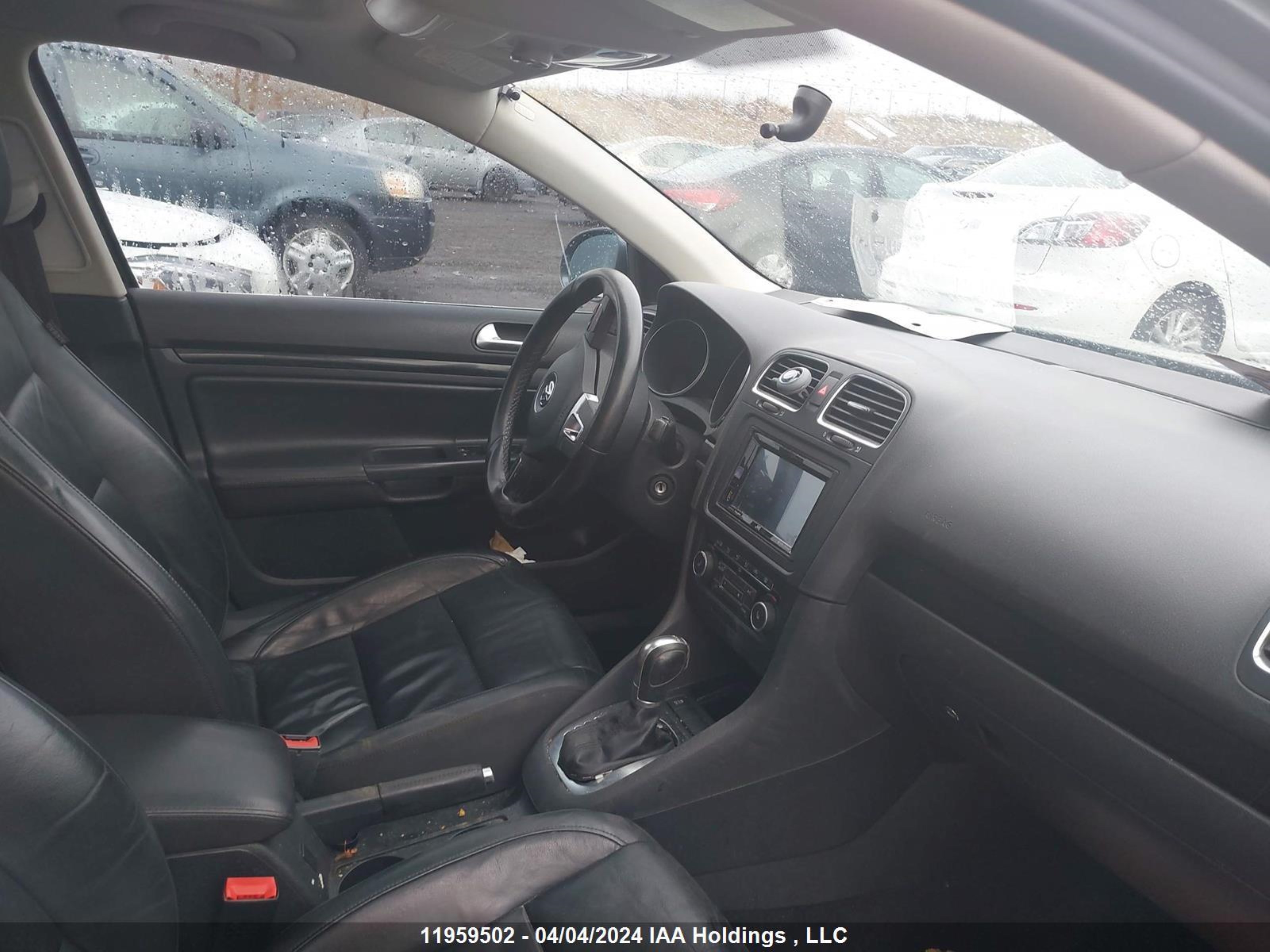 Photo 4 VIN: 3VWPL7AJ3DM600937 - VOLKSWAGEN GOLF 