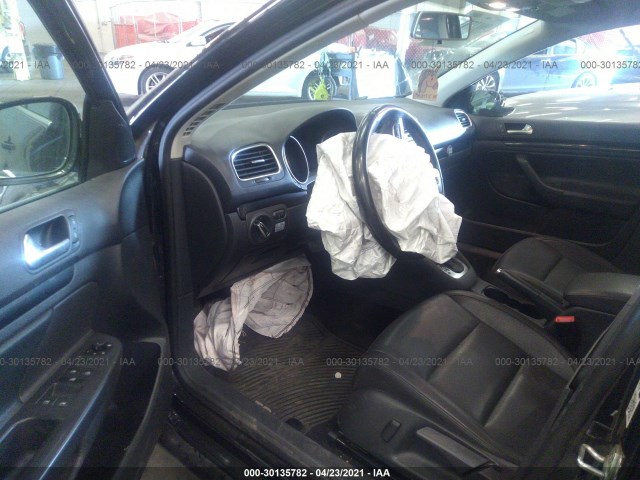 Photo 4 VIN: 3VWPL7AJ3EM611325 - VOLKSWAGEN JETTA SPORTWAGEN 