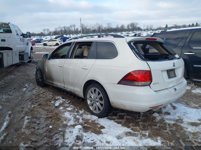 Photo 2 VIN: 3VWPL7AJ4BM657273 - VOLKSWAGEN JETTA SPORTWAGEN 