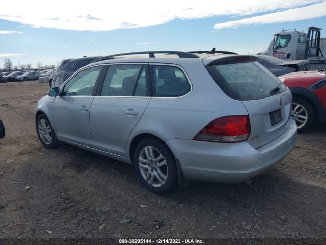 Photo 2 VIN: 3VWPL7AJ4BM684876 - VOLKSWAGEN JETTA SPORTWAGEN 