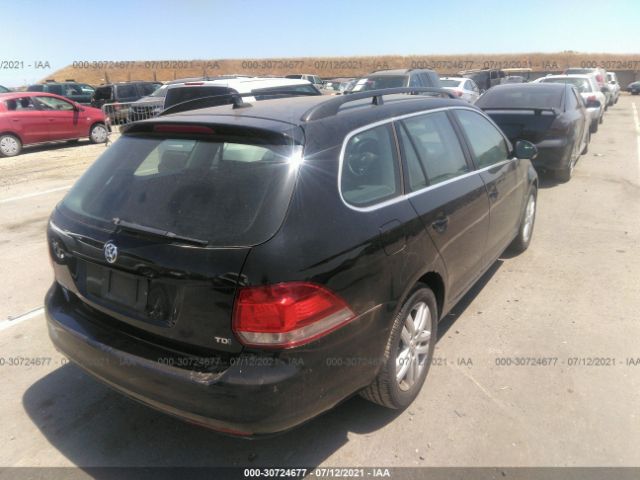 Photo 3 VIN: 3VWPL7AJ5AM607531 - VOLKSWAGEN JETTA SPORTWAGEN 