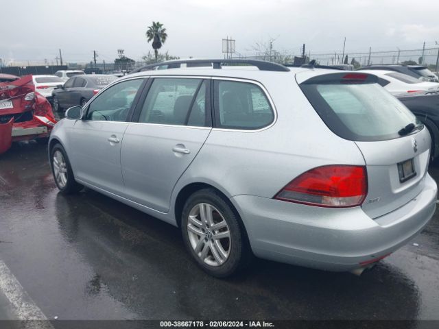 Photo 2 VIN: 3VWPL7AJ5EM613075 - VOLKSWAGEN JETTA SPORTWAGEN 