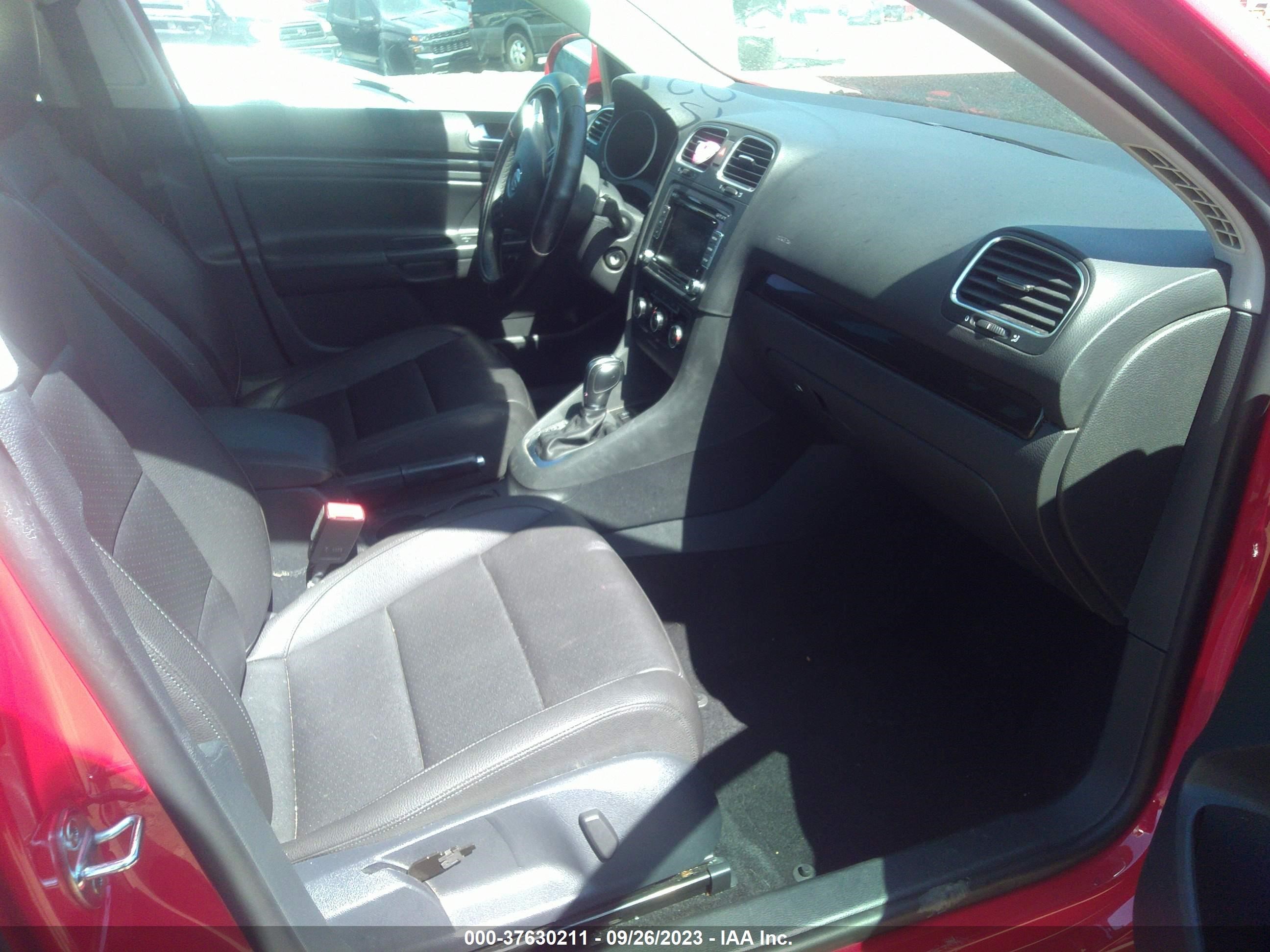 Photo 4 VIN: 3VWPL7AJ5EM623007 - VOLKSWAGEN JETTA 