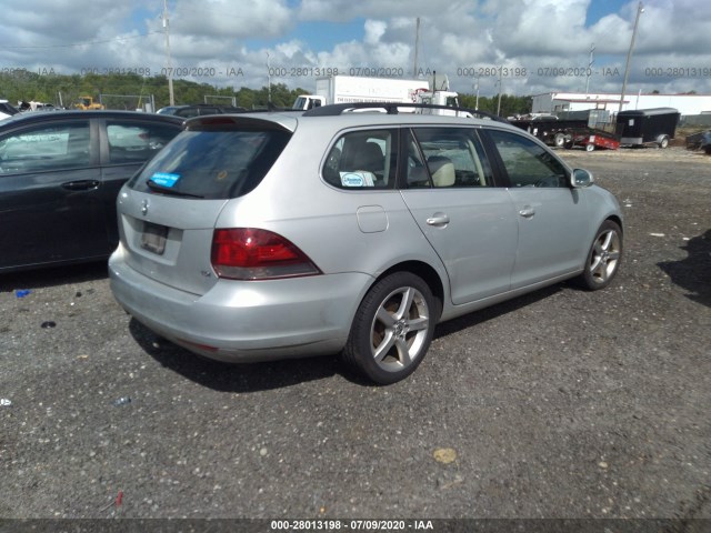 Photo 3 VIN: 3VWPL7AJ6AM647441 - VOLKSWAGEN JETTA SPORTWAGEN 