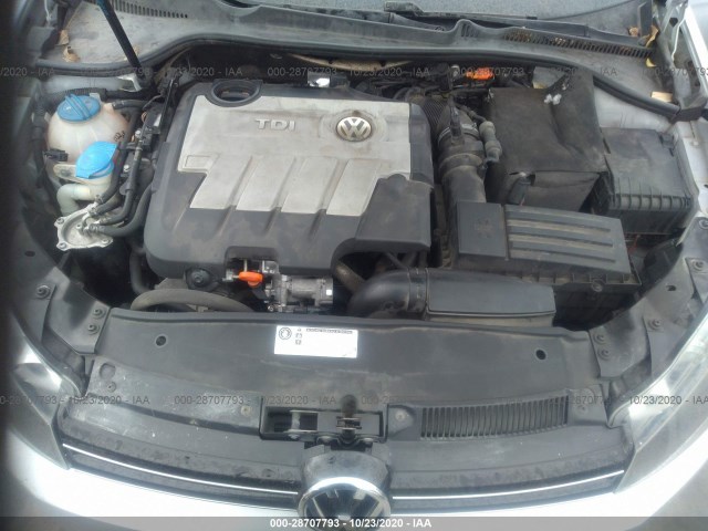 Photo 9 VIN: 3VWPL7AJ7AM627909 - VOLKSWAGEN JETTA SPORTWAGEN 