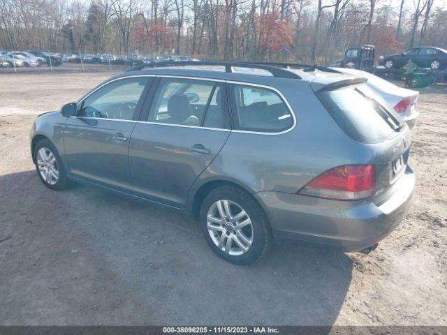 Photo 2 VIN: 3VWPL7AJ9BM647922 - VOLKSWAGEN JETTA SPORTWAGEN 