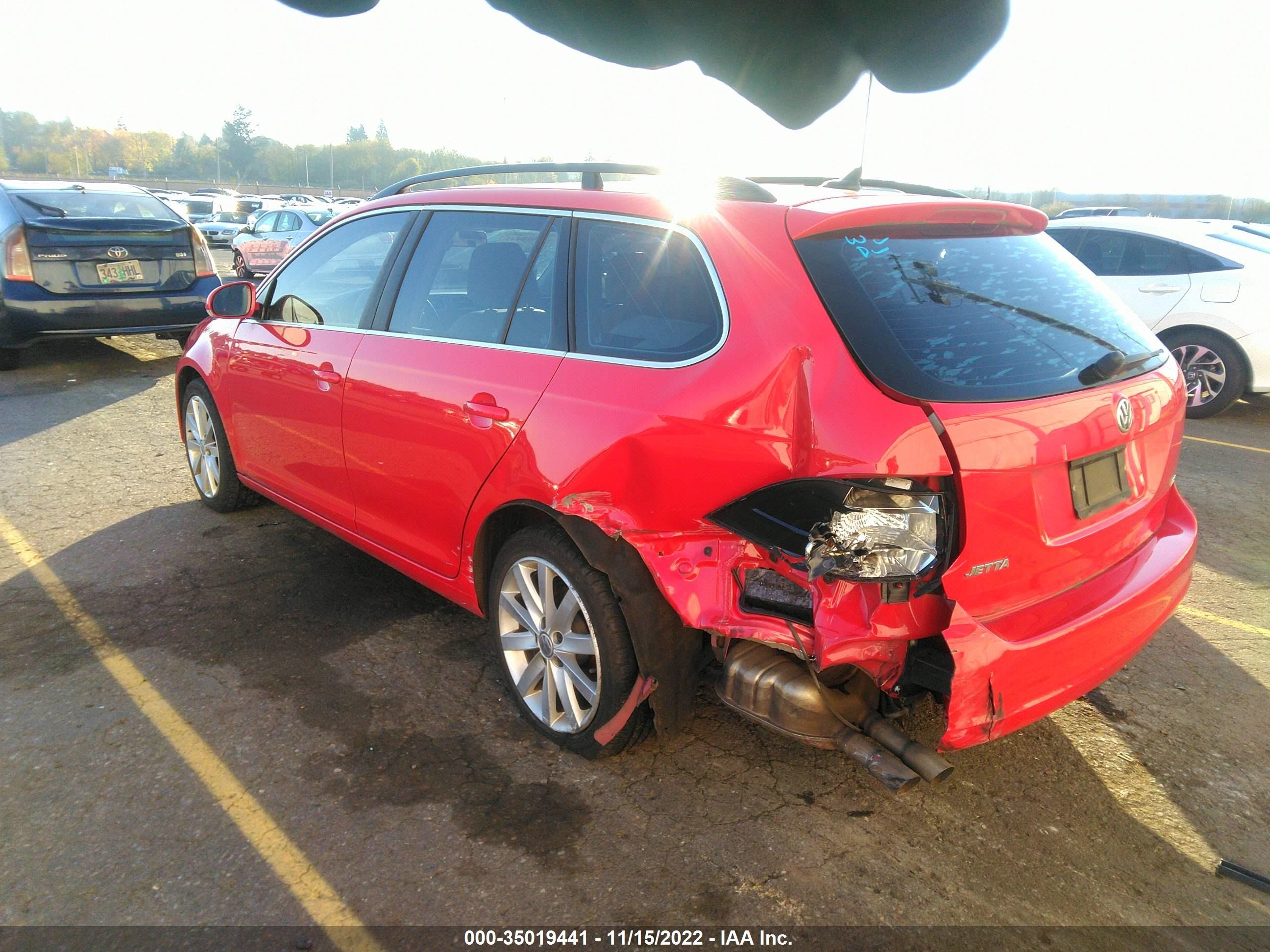 Photo 2 VIN: 3VWPL7AJ9DM630847 - VOLKSWAGEN JETTA 