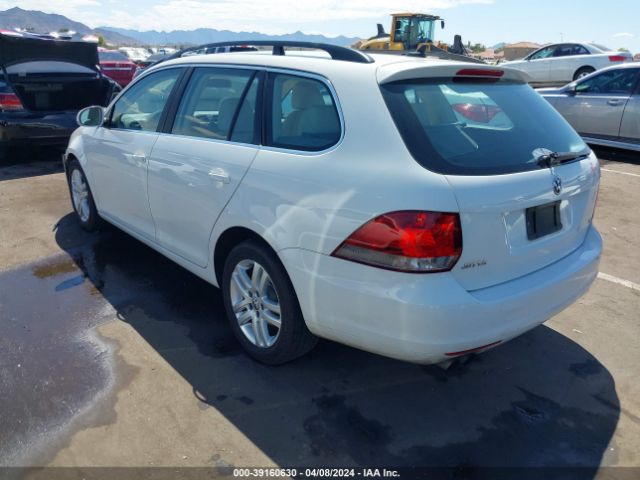 Photo 2 VIN: 3VWPL7AJ9DM691731 - VOLKSWAGEN JETTA SPORTWAGEN 