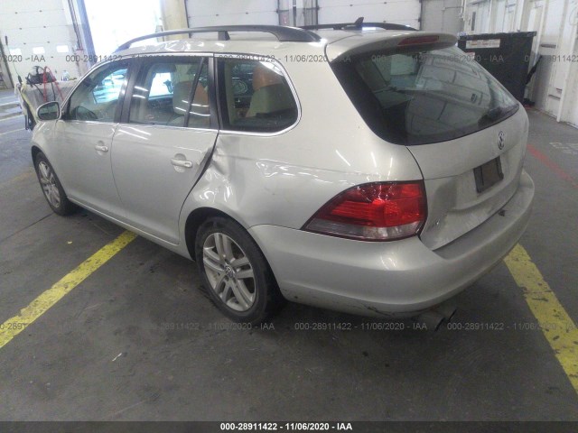 Photo 2 VIN: 3VWPL8AJ8BM657346 - VOLKSWAGEN JETTA SPORTWAGEN 