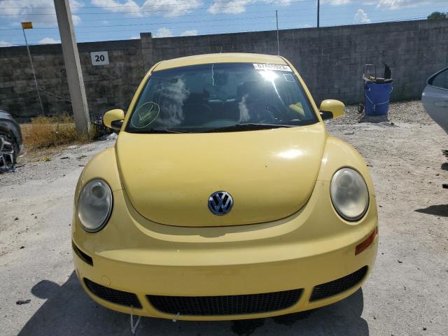 Photo 4 VIN: 3VWPW31C09M511819 - VOLKSWAGEN NEW BEETLE 