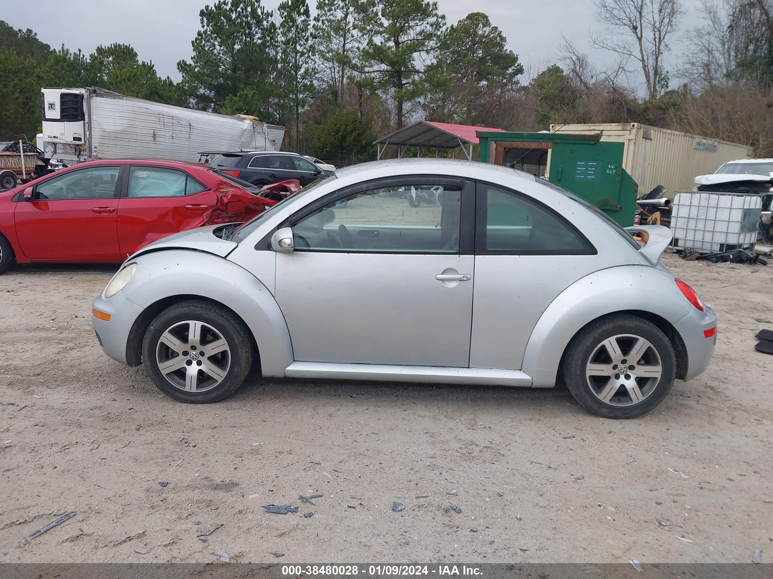 Photo 13 VIN: 3VWPW31C26M421762 - VOLKSWAGEN BEETLE 