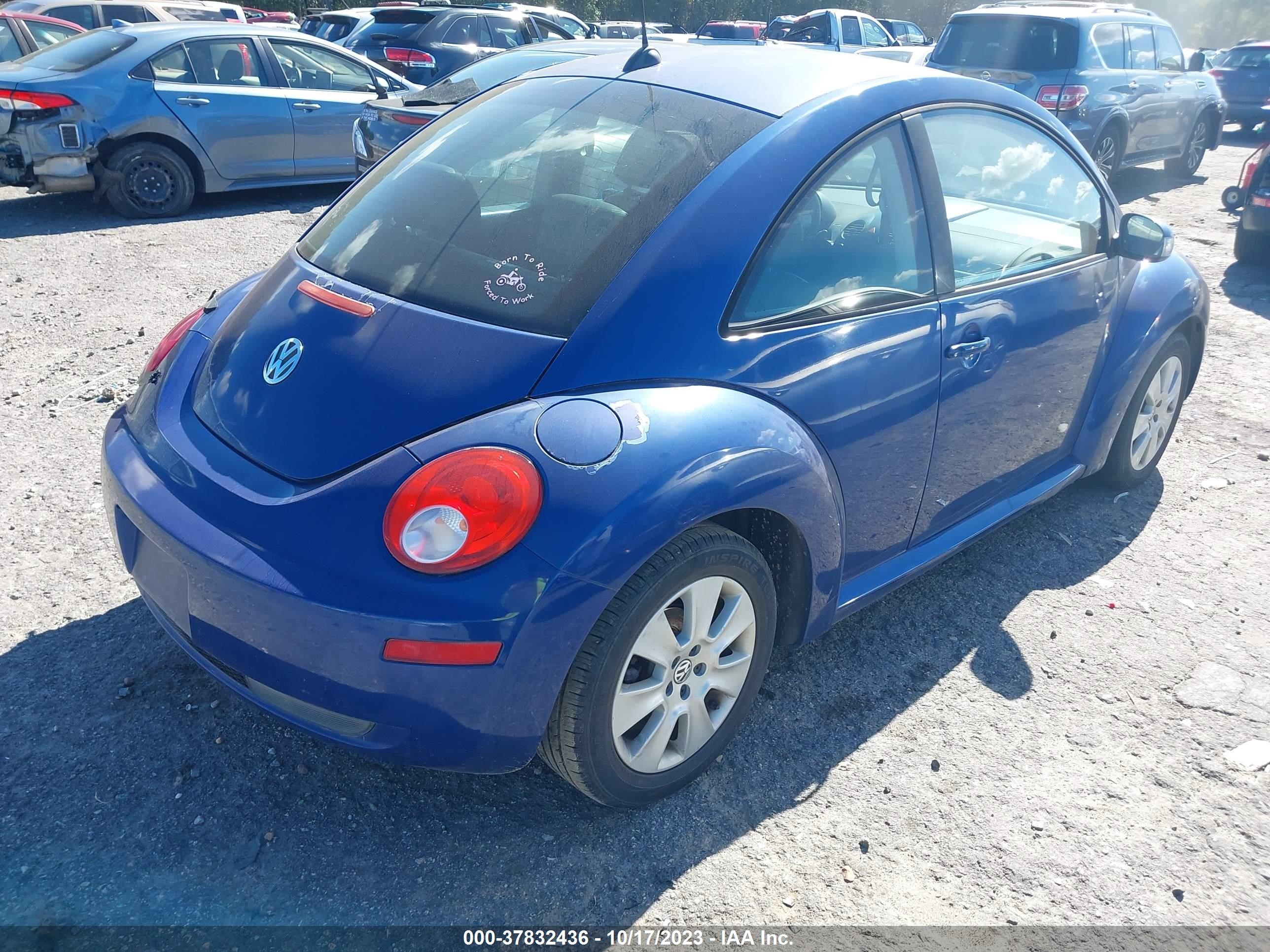 Photo 3 VIN: 3VWPW31C48M525639 - VOLKSWAGEN BEETLE 