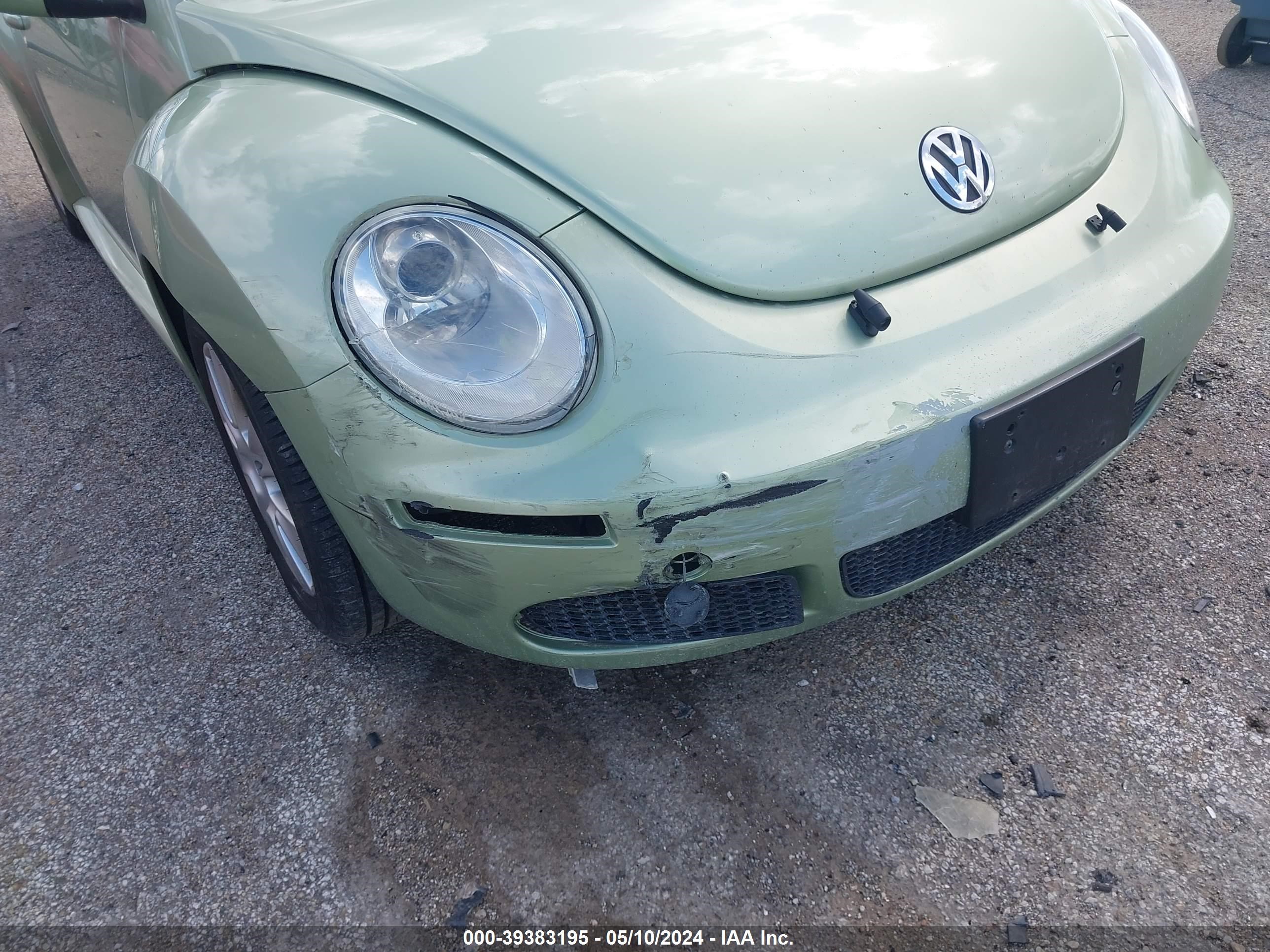 Photo 5 VIN: 3VWPW31C49M503660 - VOLKSWAGEN BEETLE 