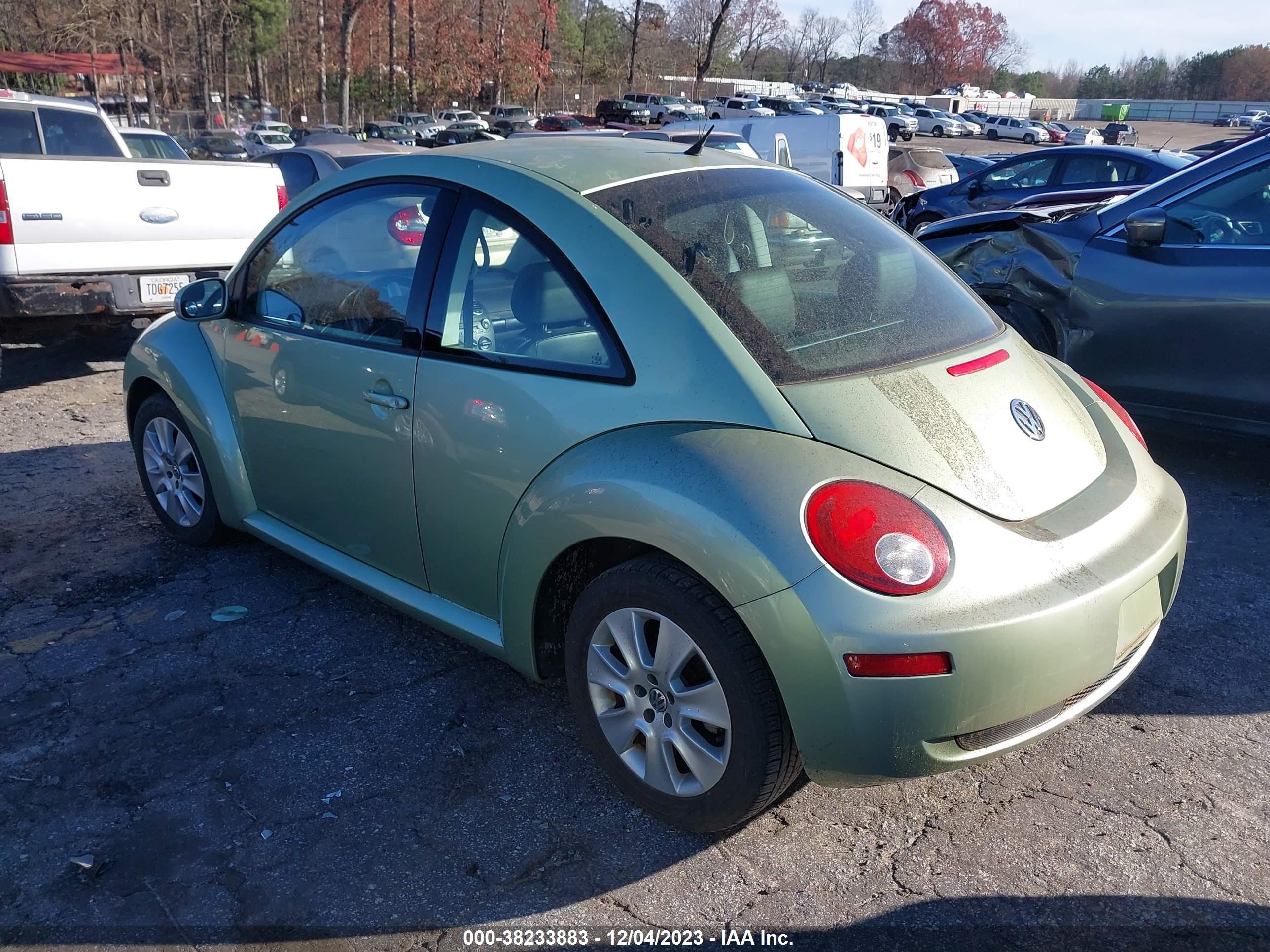 Photo 2 VIN: 3VWPW31C59M511833 - VOLKSWAGEN BEETLE 